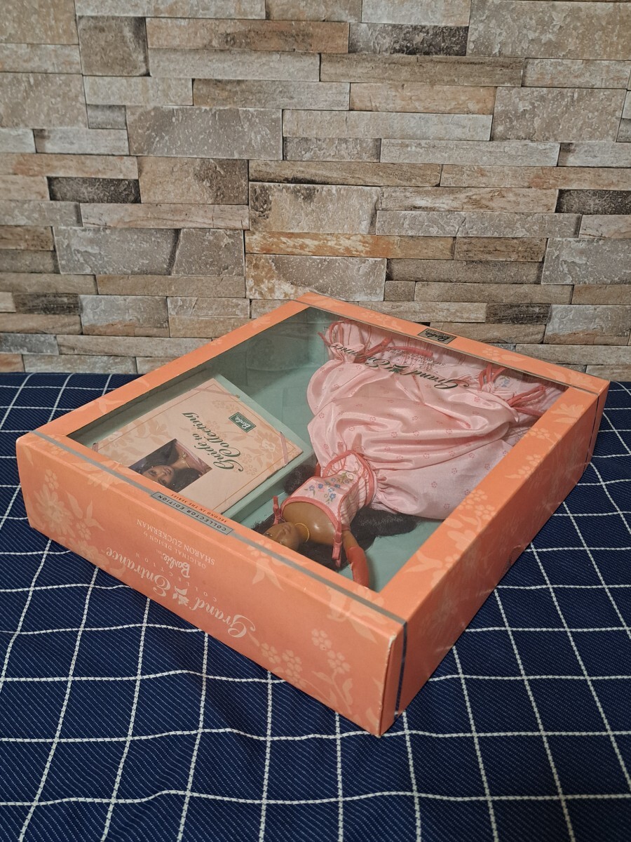 Item photo