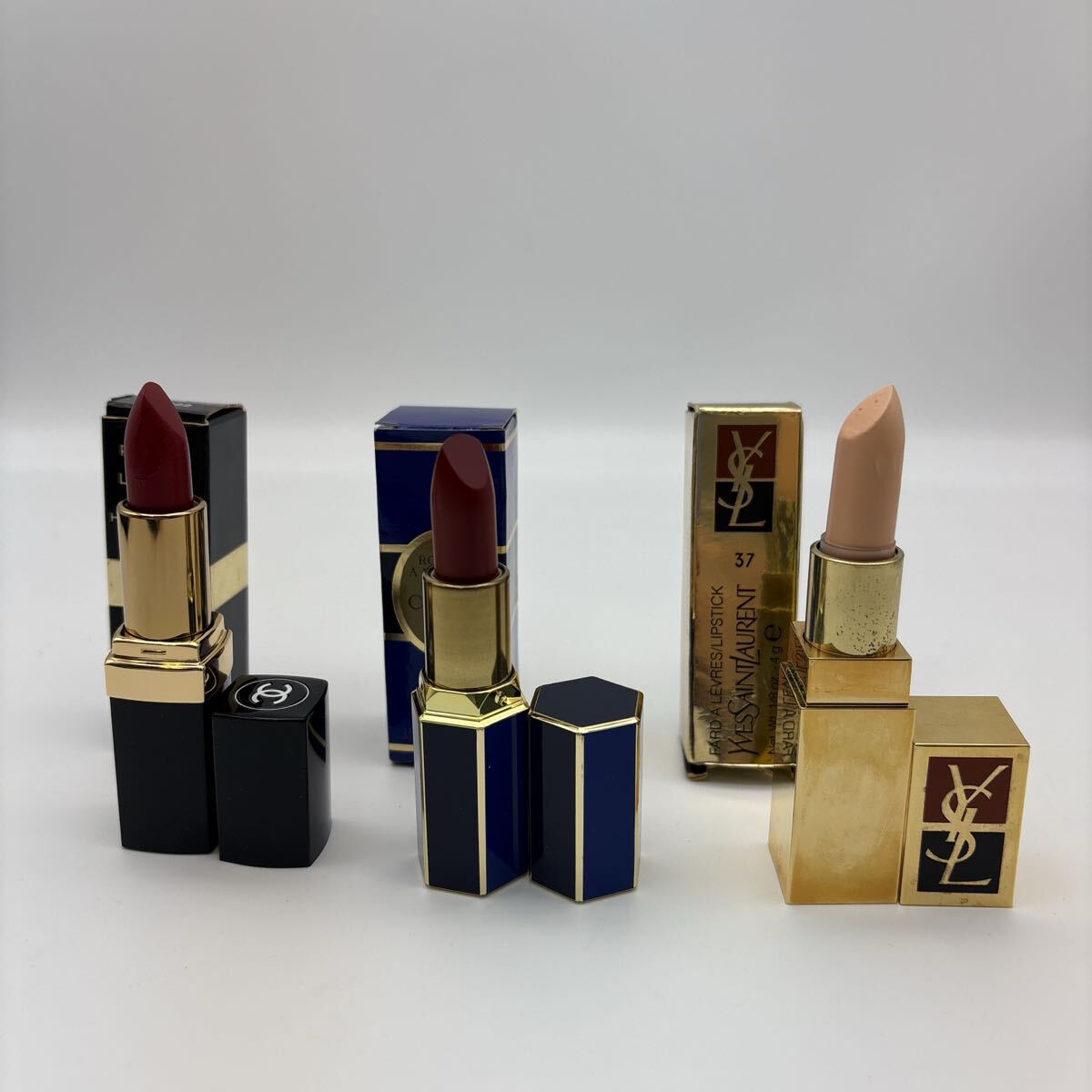 Item photo