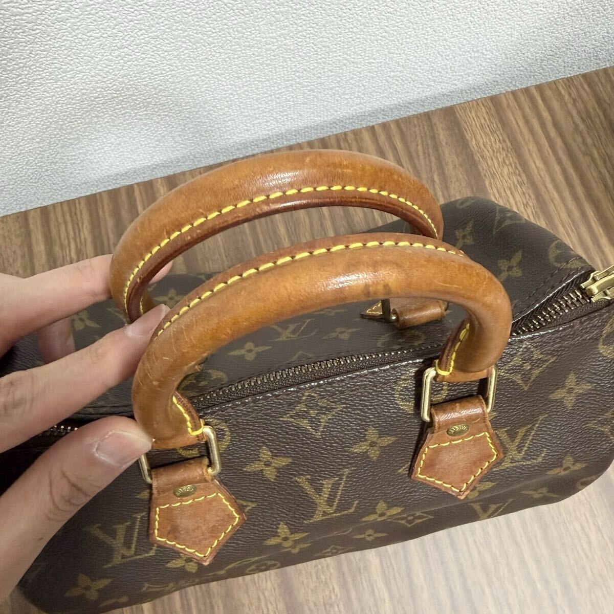 Item photo