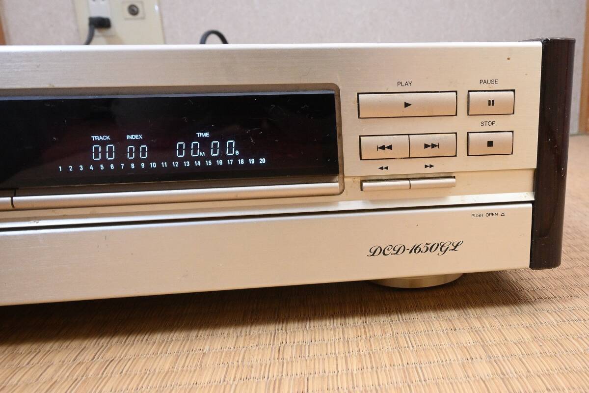 Item photo