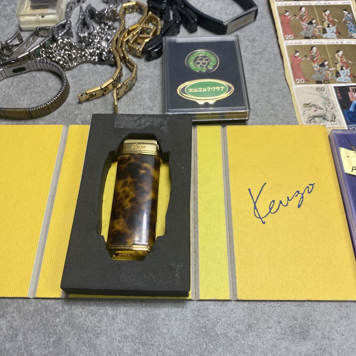 Item photo