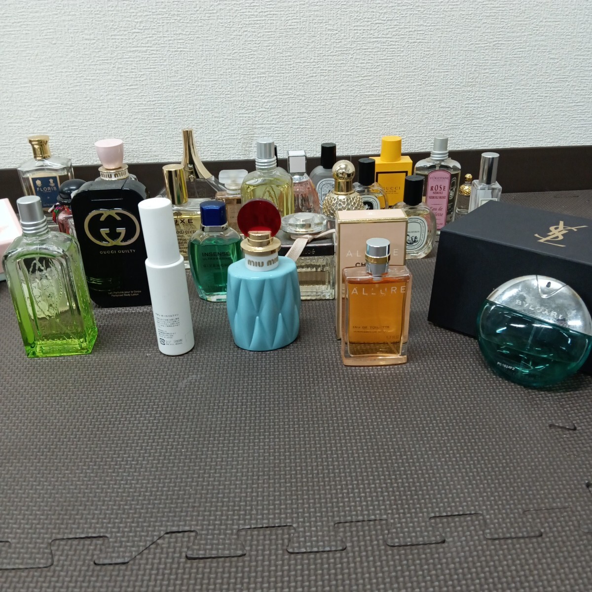 Item photo