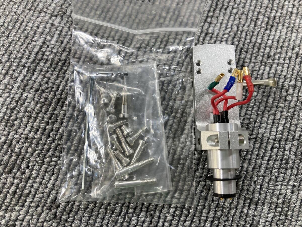 Item photo