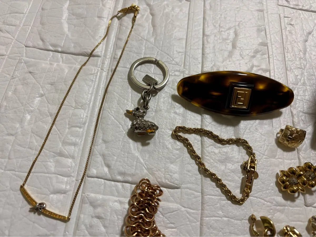 Item photo