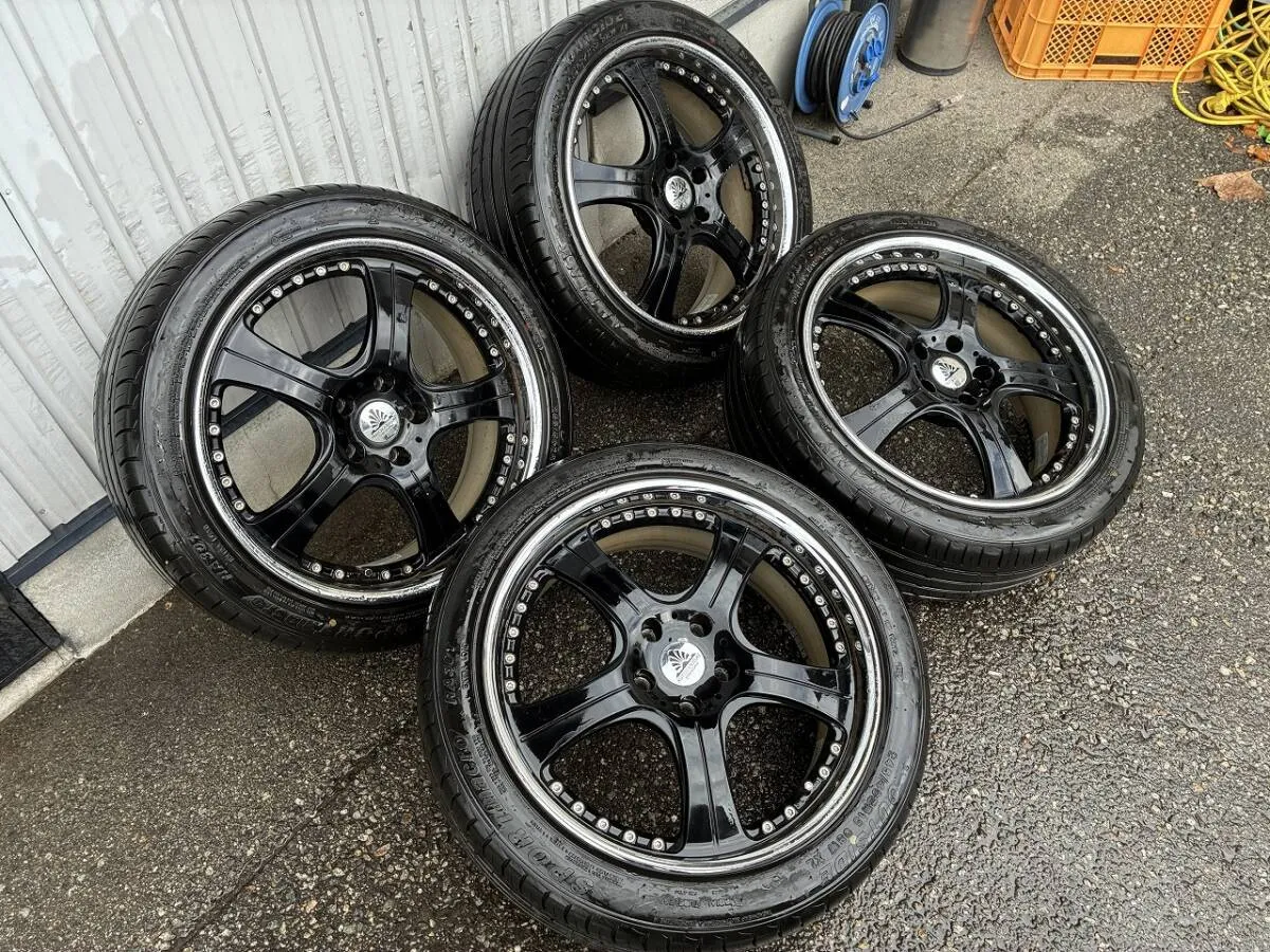 Item photo