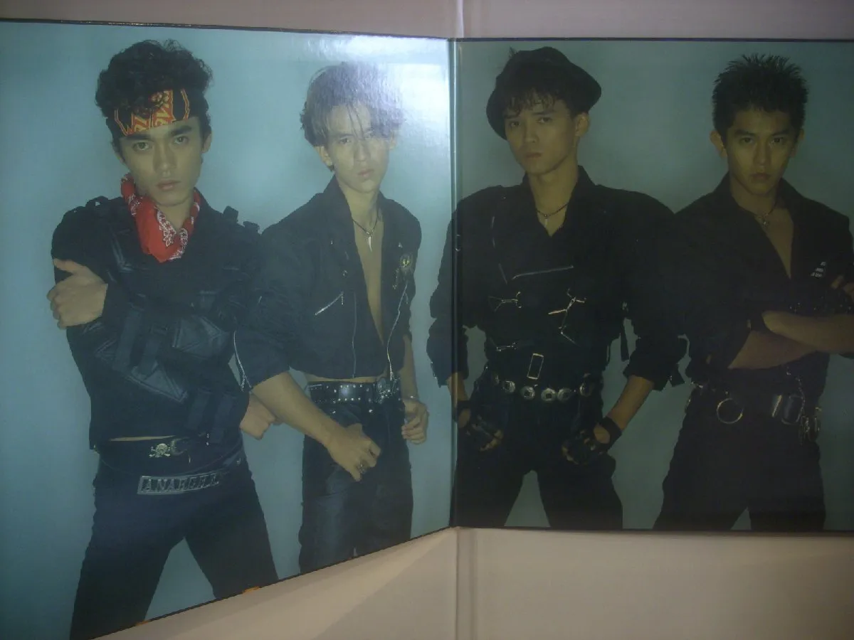 Item photo