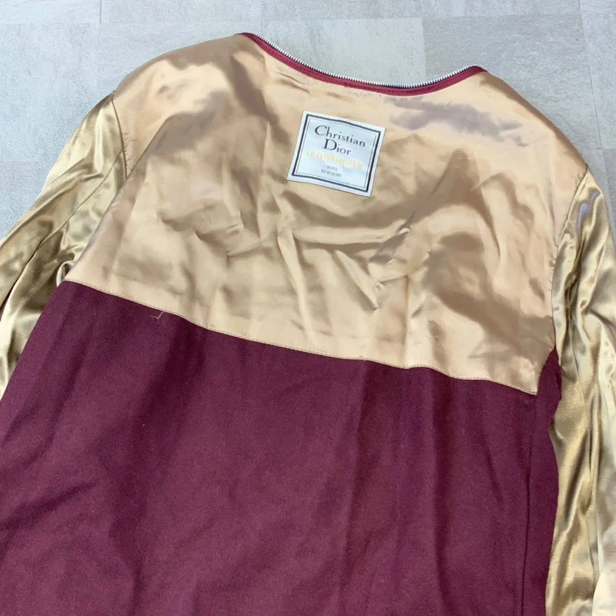 Item photo