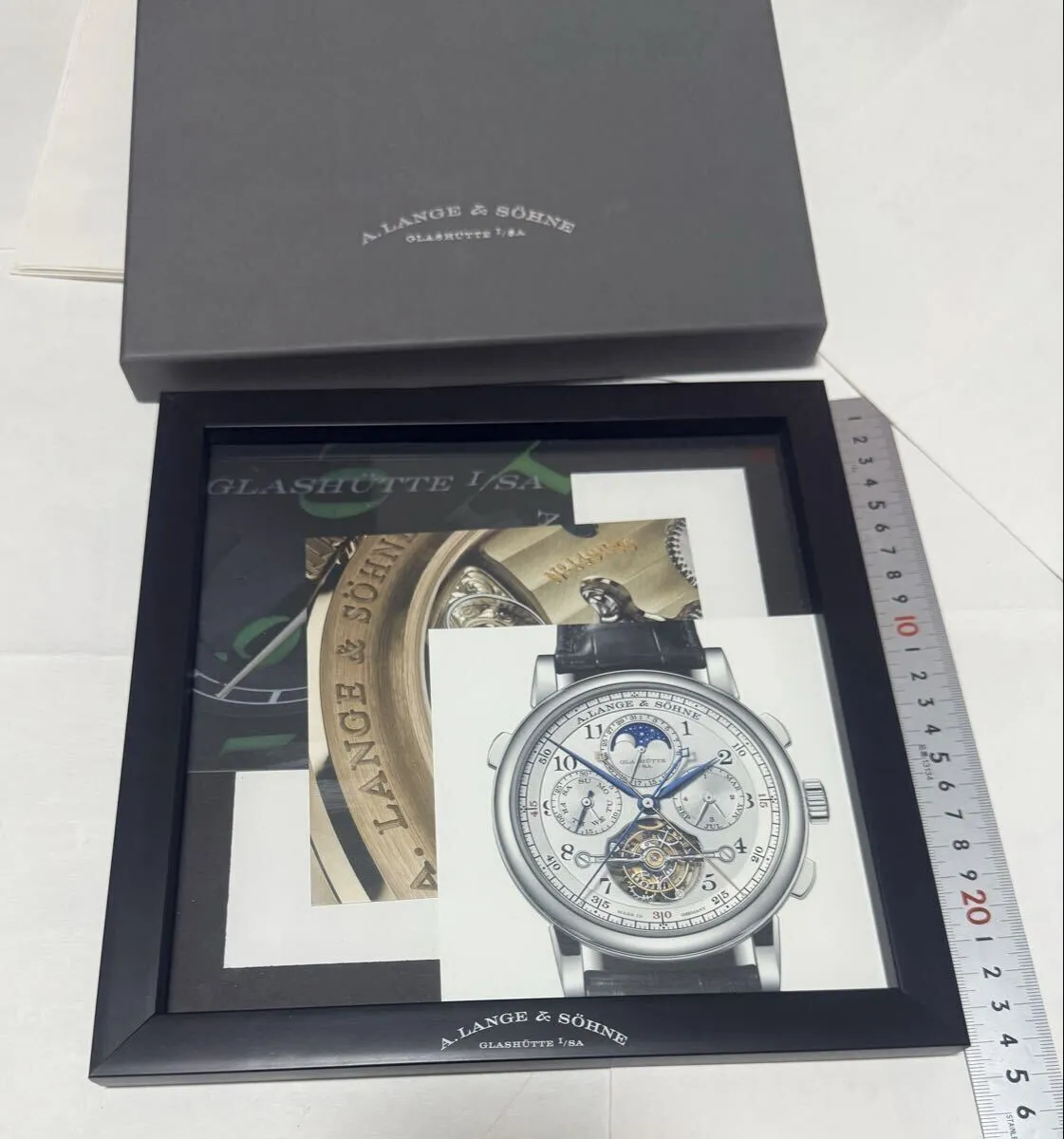 Item photo