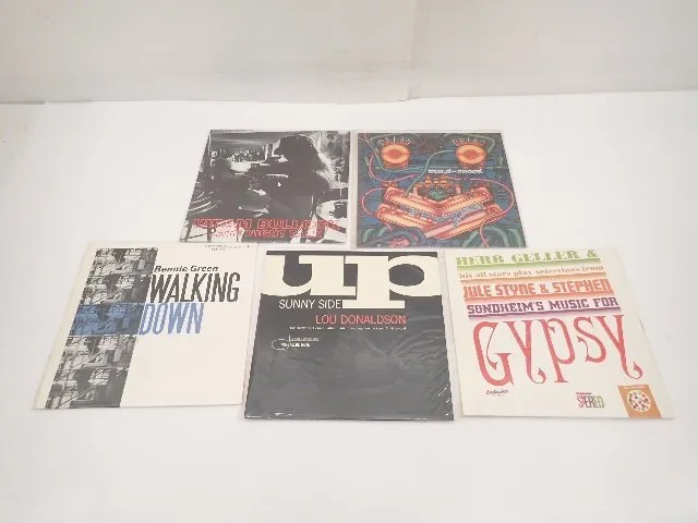 Item photo