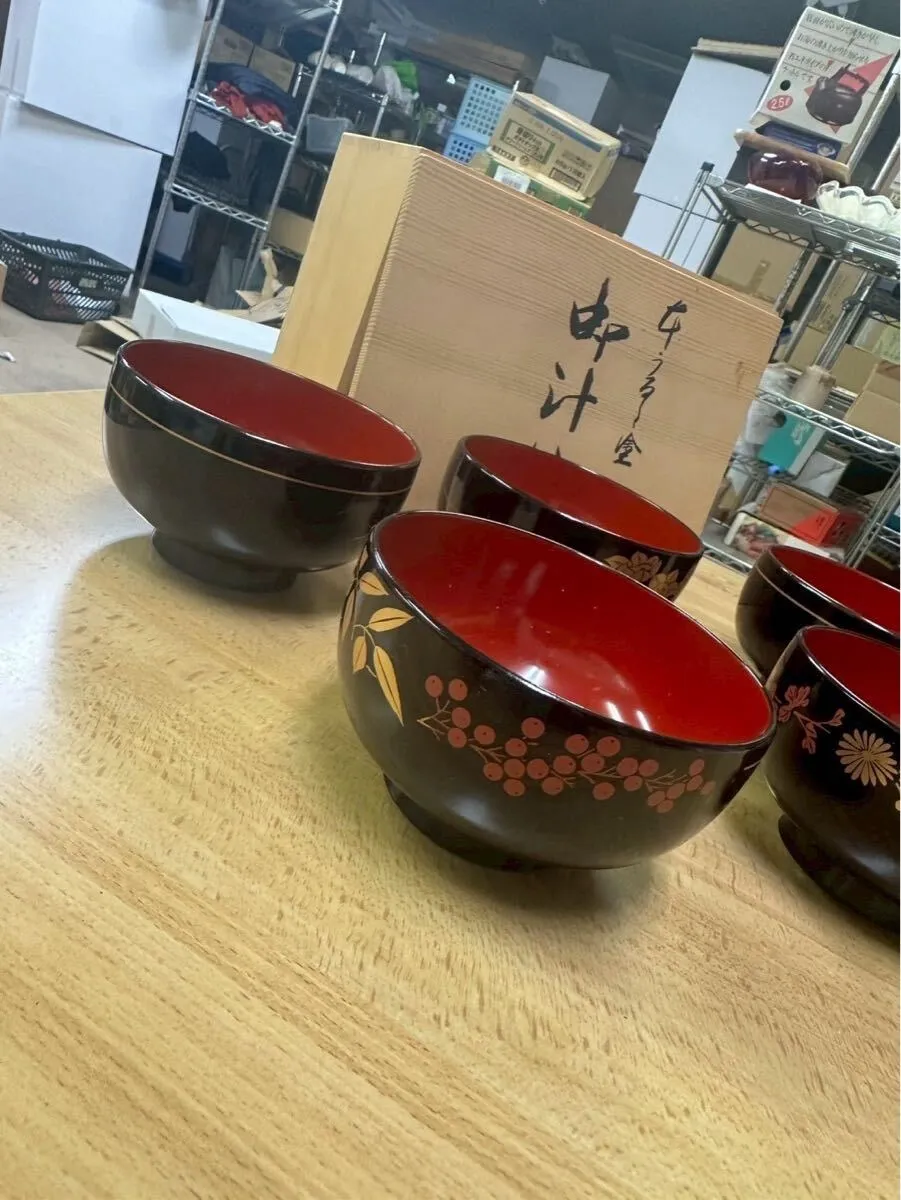 Item photo