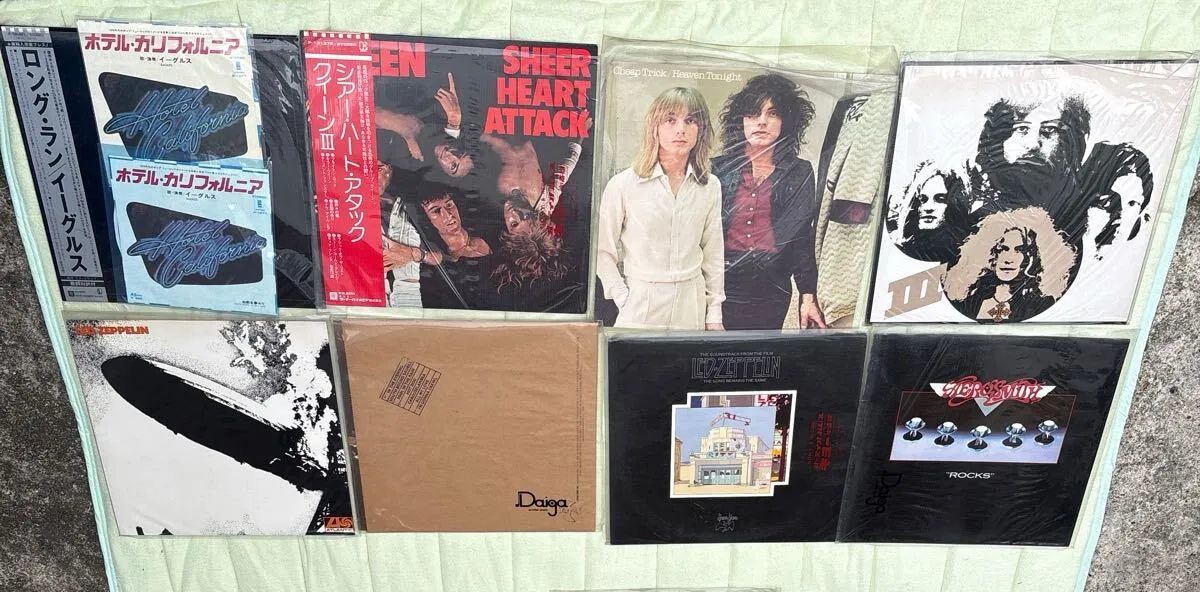 Item photo