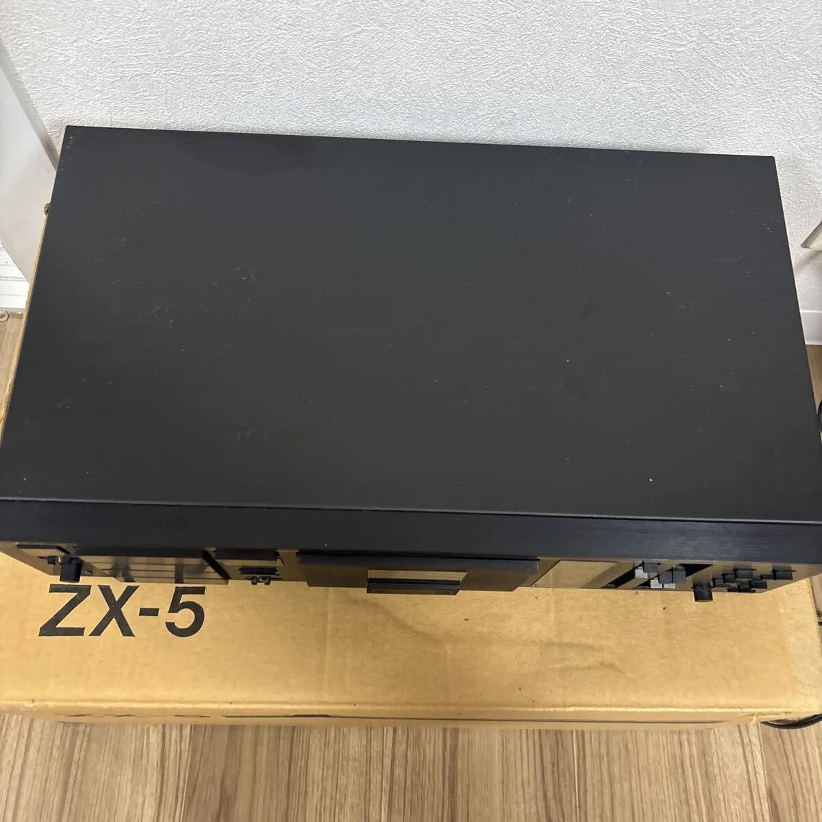 Item photo