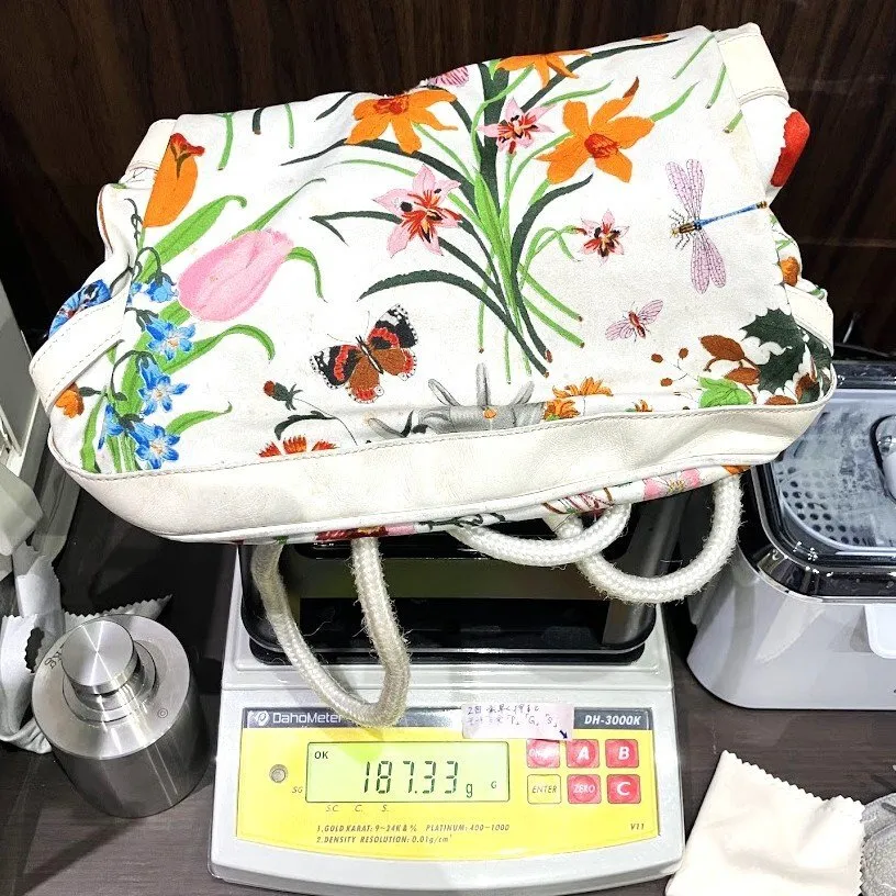 Item photo